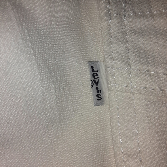 Levi's Tummy Flattening Wide Leg Crop Stretch Jean - Picture 4 of 16